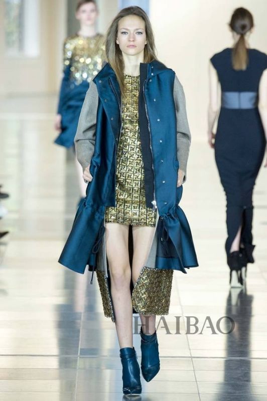 城市森林的朝圣之旅！Antonio Berardi 2015秋冬女裝秀，海報網(wǎng)帶你回顧2015秋冬倫敦時裝周