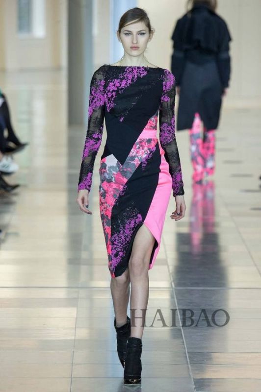 城市森林的朝圣之旅！Antonio Berardi 2015秋冬女裝秀，海報網(wǎng)帶你回顧2015秋冬倫敦時裝周